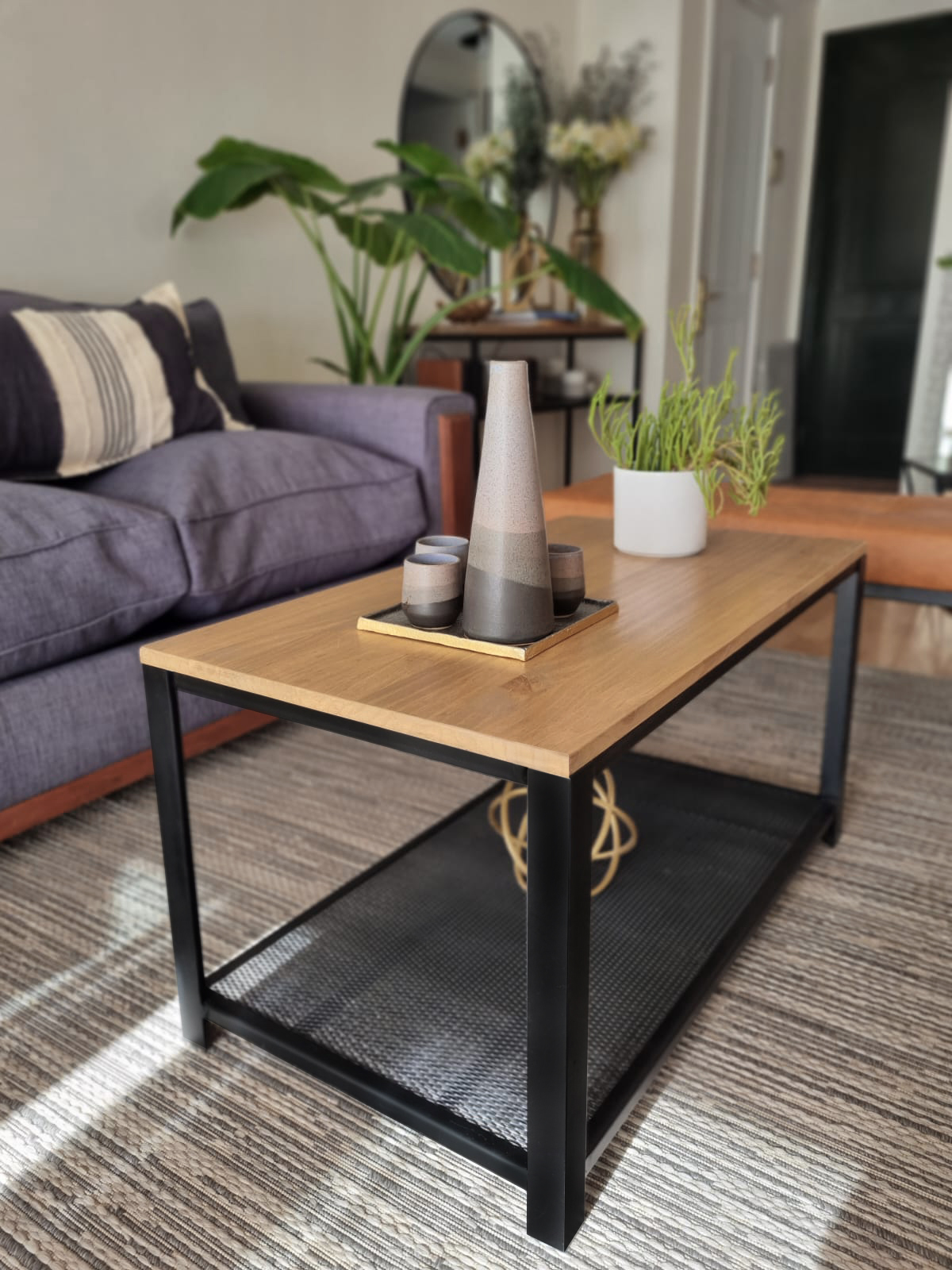 Mesa de Fierro y Madera
